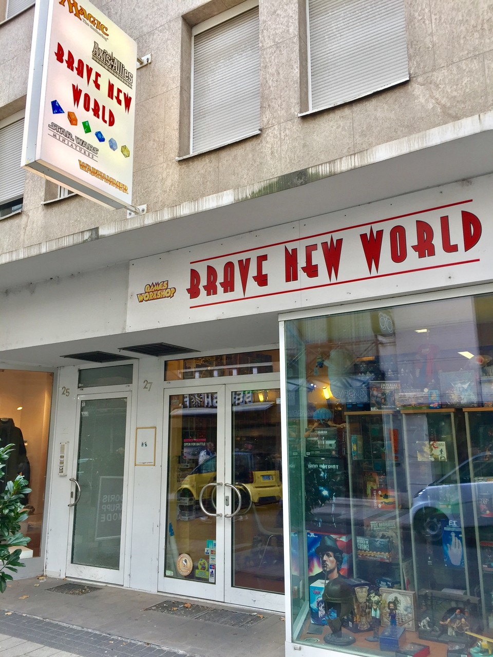 ドイツ・ケルンのボードゲーム専門店『Brave New World』に行ってみた